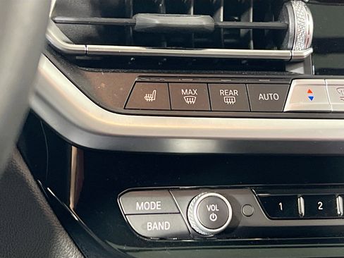 Used 2024 BMW X3 xDrive30i w/ Premium Package image 20