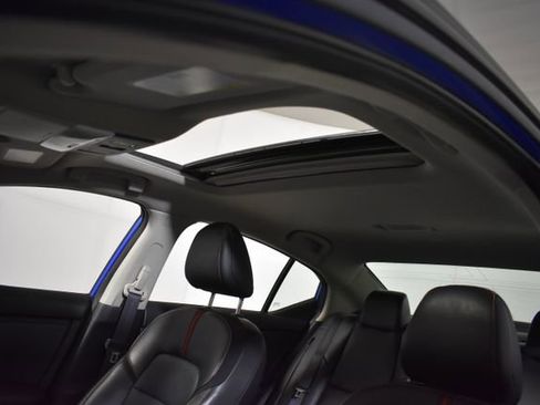 Certified 2023 Nissan Sentra SR w/ SR Premium Package image 38