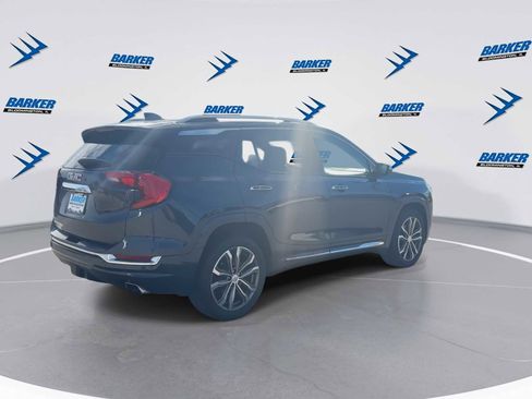 Used 2019 GMC Terrain Denali w/ Advanced Safety Package image 8