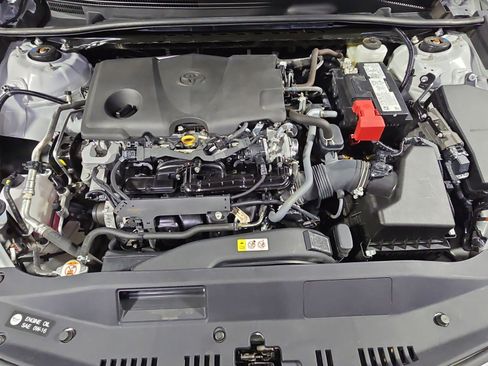 Used 2023 Toyota Camry XSE image 38