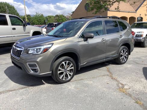 Used 2020 Subaru Forester Limited AWD/4WD image 15