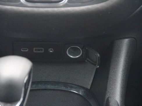 Used 2023 Chevrolet Malibu LT image 16