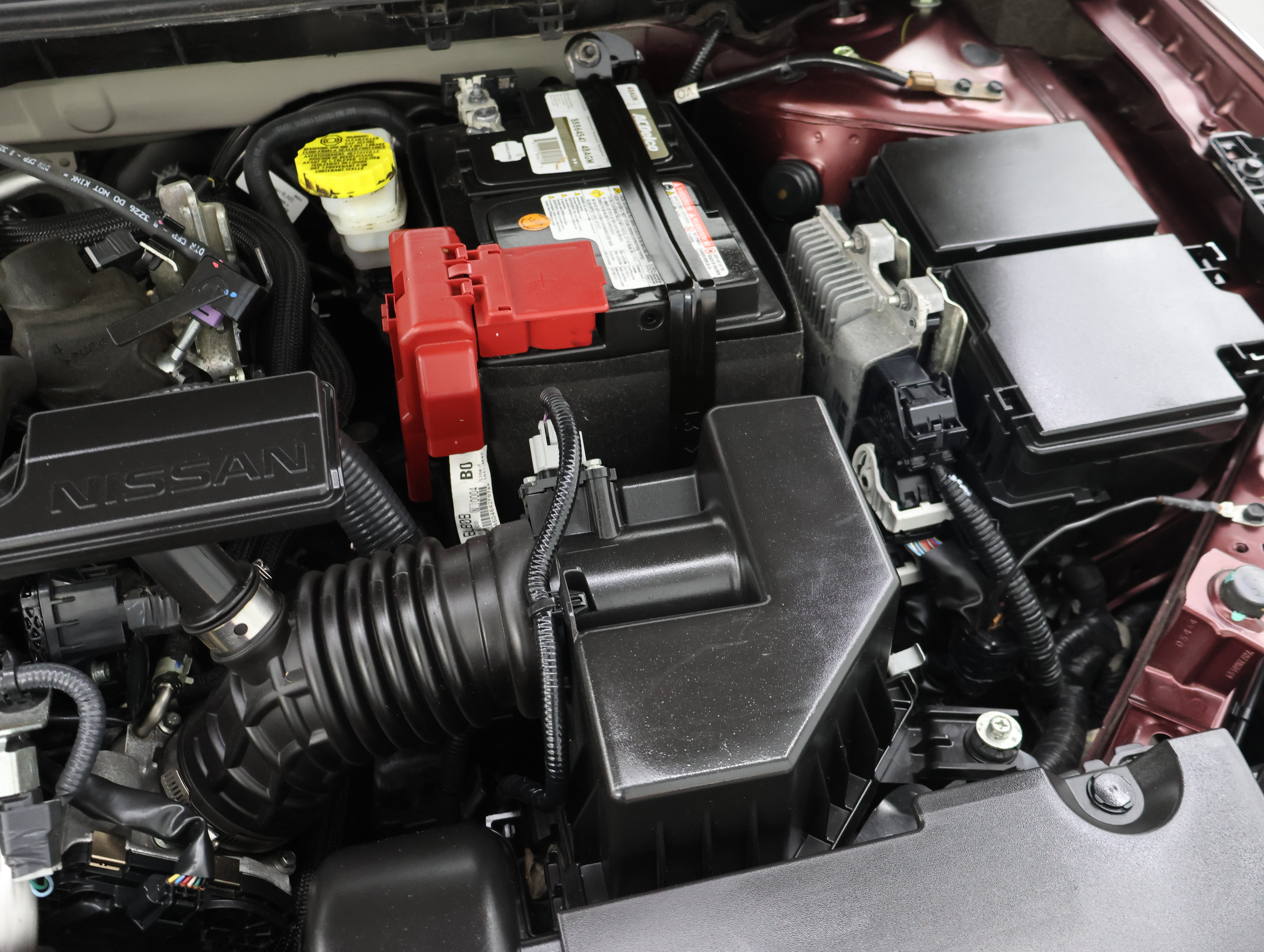 Used 2024 Nissan Sentra SV FWD image 17