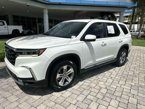 Used 2023 Honda Pilot EX-L image 37