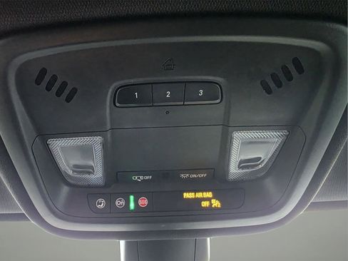 Used 2023 Chevrolet Traverse RS w/ LPO, Floor Liner Package image 78