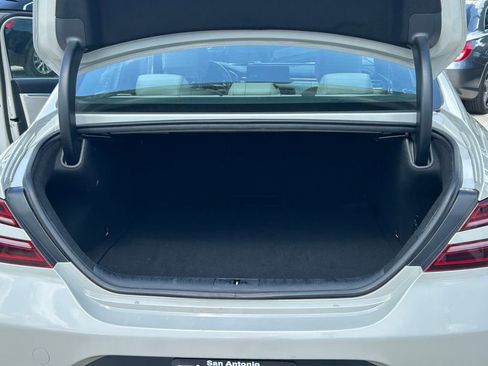 Used 2025 Genesis G70 2.5T RWD image 13