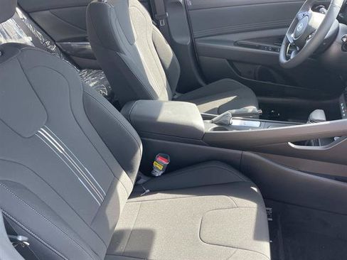 New 2026 Hyundai Elantra Sport FWD image 24