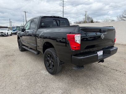 Used 2018 Nissan Titan SV w/ SV Convenience Package