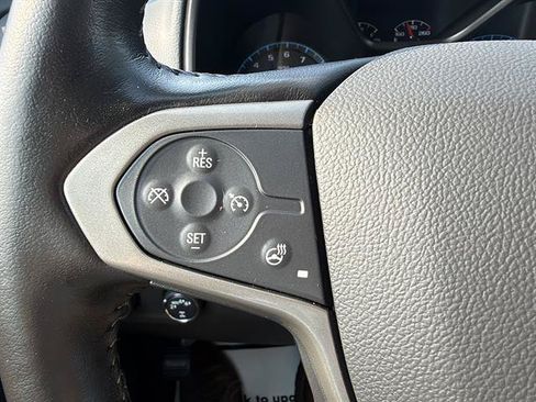 Used 2021 Chevrolet Colorado Z71 AWD/4WD image 40