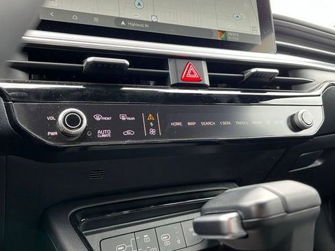 Certified 2025 Kia K5 GT-Line image 24