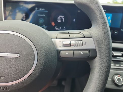 Certified 2026 Hyundai Tucson SE FWD image 26