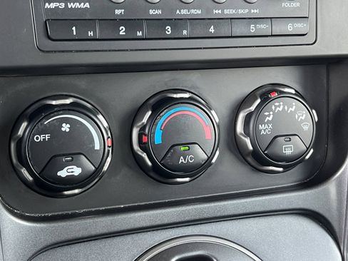 Used 2007 Honda Element EX image 19