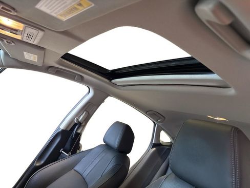 Used 2016 Honda Civic EX-L image 17