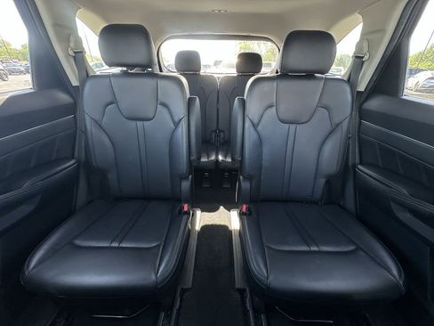 Certified 2023 Kia Sorento SX FWD image 23