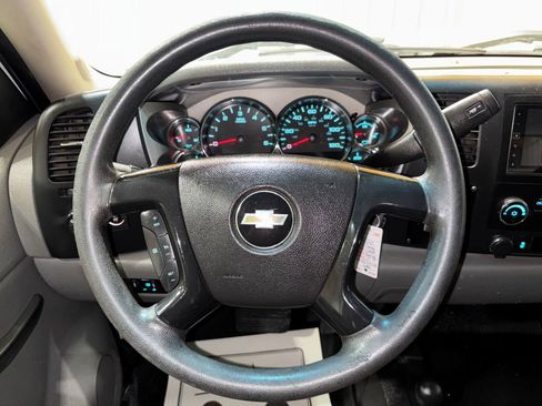 Used 2013 Chevrolet Silverado 2500 W/T image 18