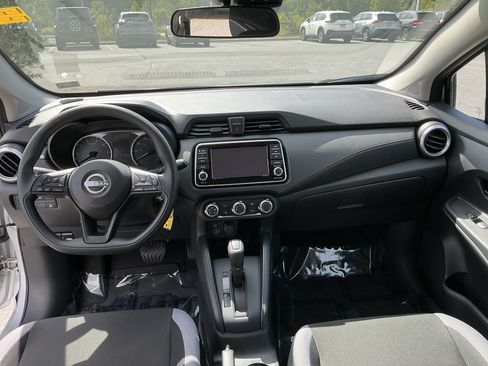 Used 2025 Nissan Versa S w/ S Plus Package FWD image 11