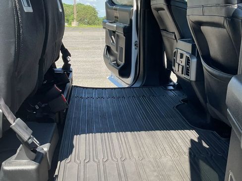 Used 2018 Ford F150 Raptor w/ Equipment Group 802A Luxury AWD/4WD image 43
