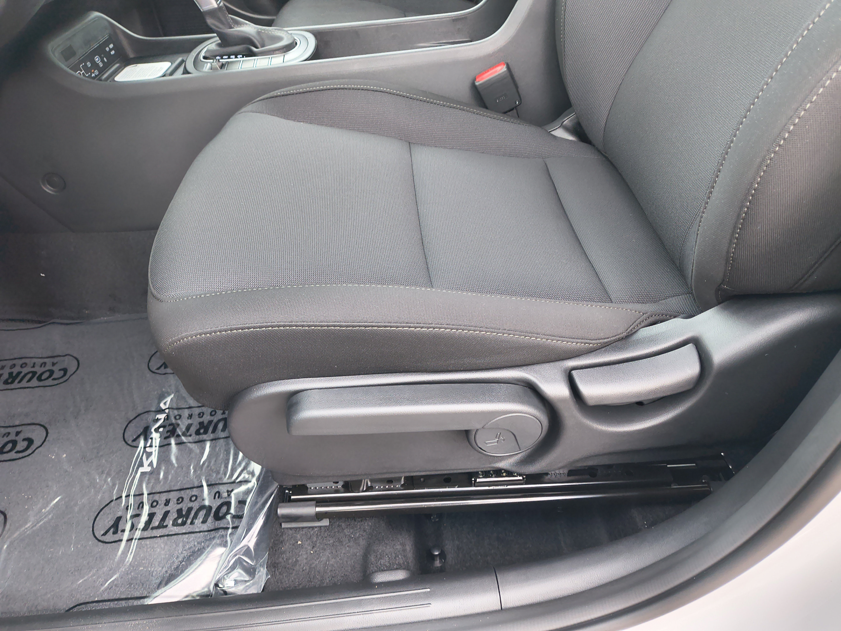New 2027 Hyundai Kona SEL Sport FWD image 19