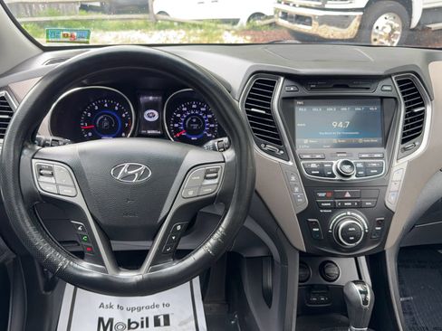 Used 2014 Hyundai Santa Fe Limited AWD/4WD image 26