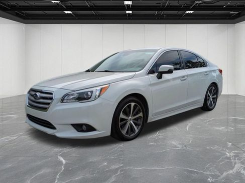 Used 2017 Subaru Legacy 3.6R Limited AWD/4WD image 1
