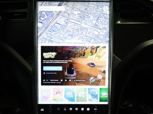 Used 2018 Tesla Model X 75D image 73