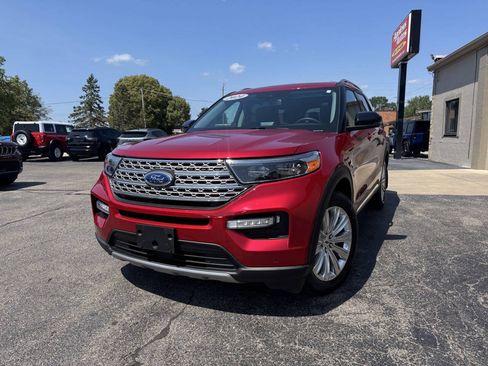 Used 2024 Ford Explorer Limited w/ Limited Technology Package AWD/4WD image 2