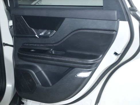 Certified 2022 Lincoln Corsair AWD w/ Equipment Group 101A image 30