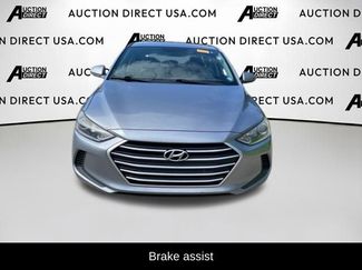 Used 2017 Hyundai Elantra SE FWD video 3