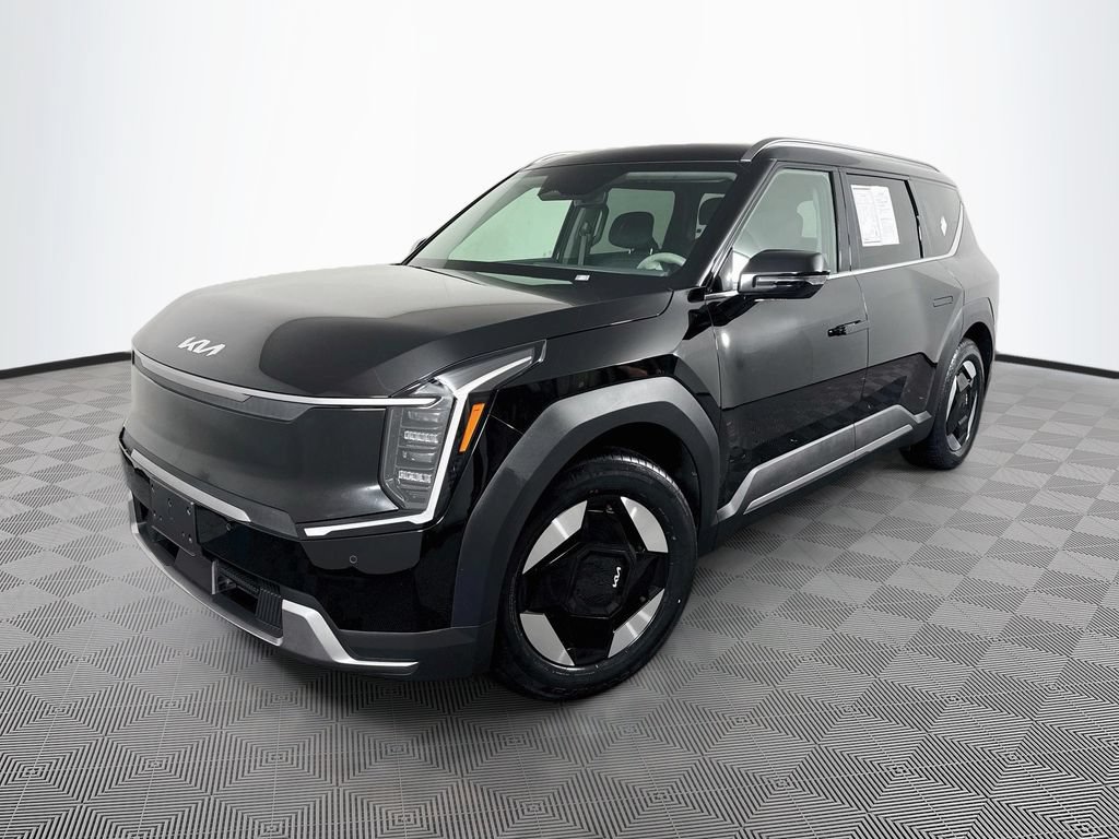 Used 2024 Kia EV9 Wind AWD/4WD image 1