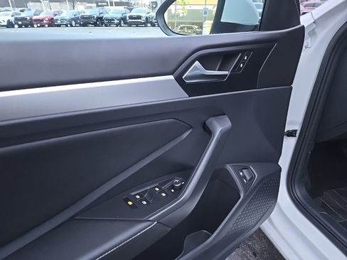 Used 2024 Volkswagen Jetta S image 14