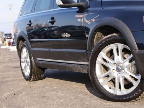 Used 2016 Volvo XC70 T5 Premier w/ Proximity Package image 3