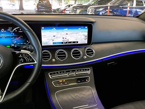 Used 2023 Mercedes-Benz E 450 4MATIC Sedan image 6