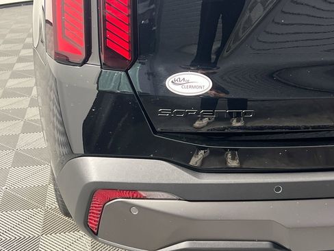 New 2026 Kia Sorento SX Prestige w/ Olive Brown Leather Package image 5