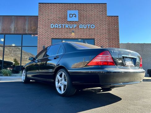 Used 2004 Mercedes-Benz S 500 4MATIC image 4