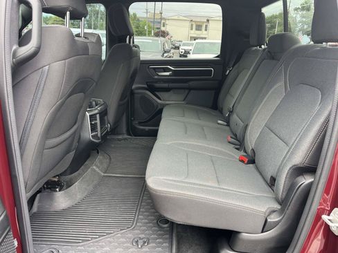 Used 2023 RAM 1500 Big Horn AWD/4WD image 14