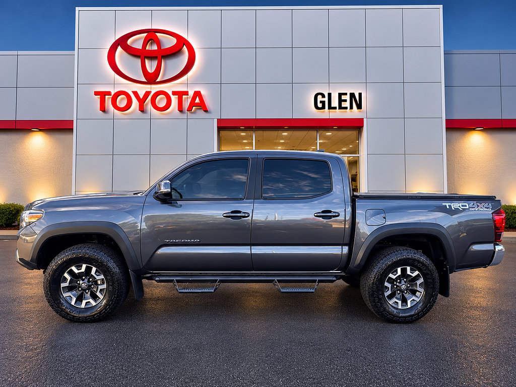 Certified 2019 Toyota Tacoma TRD Off-Road AWD/4WD image 4