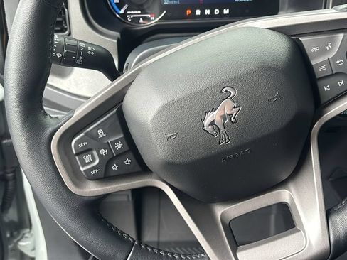 Used 2024 Ford Bronco Badlands AWD/4WD image 17
