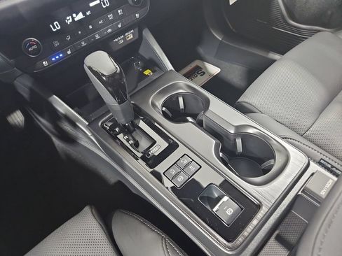 New 2026 Subaru Outback Touring AWD/4WD image 24