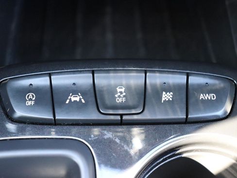 Used 2025 Chevrolet TrailBlazer LT image 32