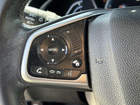 Used 2018 Honda Civic Touring image 5