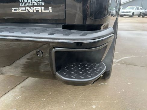 Used 2016 GMC Sierra 1500 Denali image 39