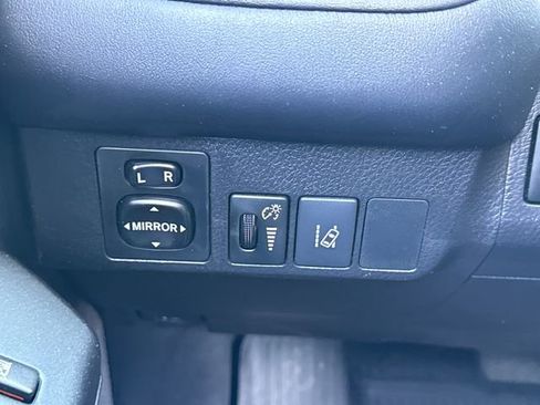 Used 2017 Toyota RAV4 XLE w/ Plus Extra Value Package AWD/4WD image 31