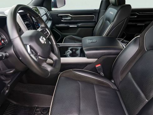Used 2022 RAM 1500 Laramie w/ Sport Appearance Package AWD/4WD image 12