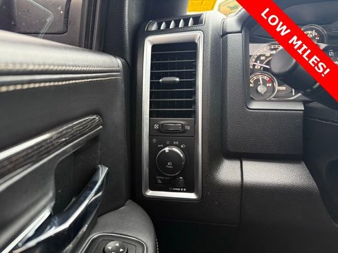 Used 2017 RAM 1500 Limited image 26