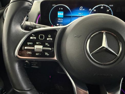 Used 2023 Mercedes-Benz EQB 300 4MATIC image 13