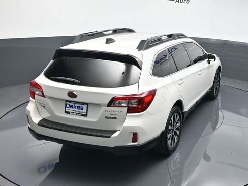 Used 2017 Subaru Outback 3.6R Limited image 55