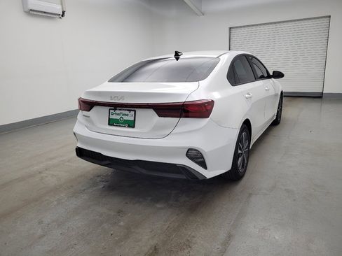 Used 2024 Kia Forte LXS w/ LXS Technology Package image 7