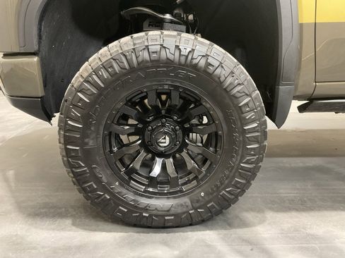 Used 2023 GMC Sierra 1500 Elevation image 6