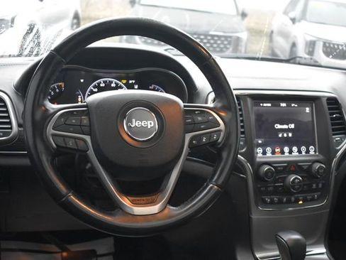 Used 2018 Jeep Grand Cherokee High Altitude image 24