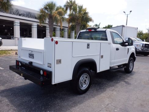 Used 2018 Ford F250 XL w/ XL Value Package AWD/4WD image 7